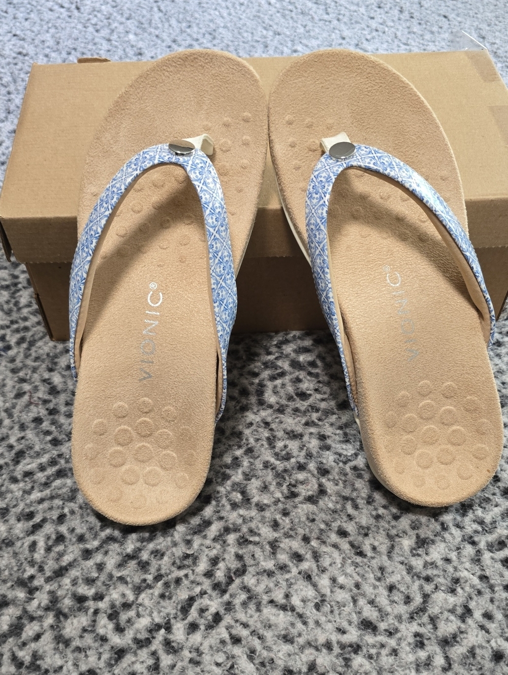 Vionic Davina Flip Flops with Blue Patterned Straps